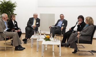 Podiumsdiskussion